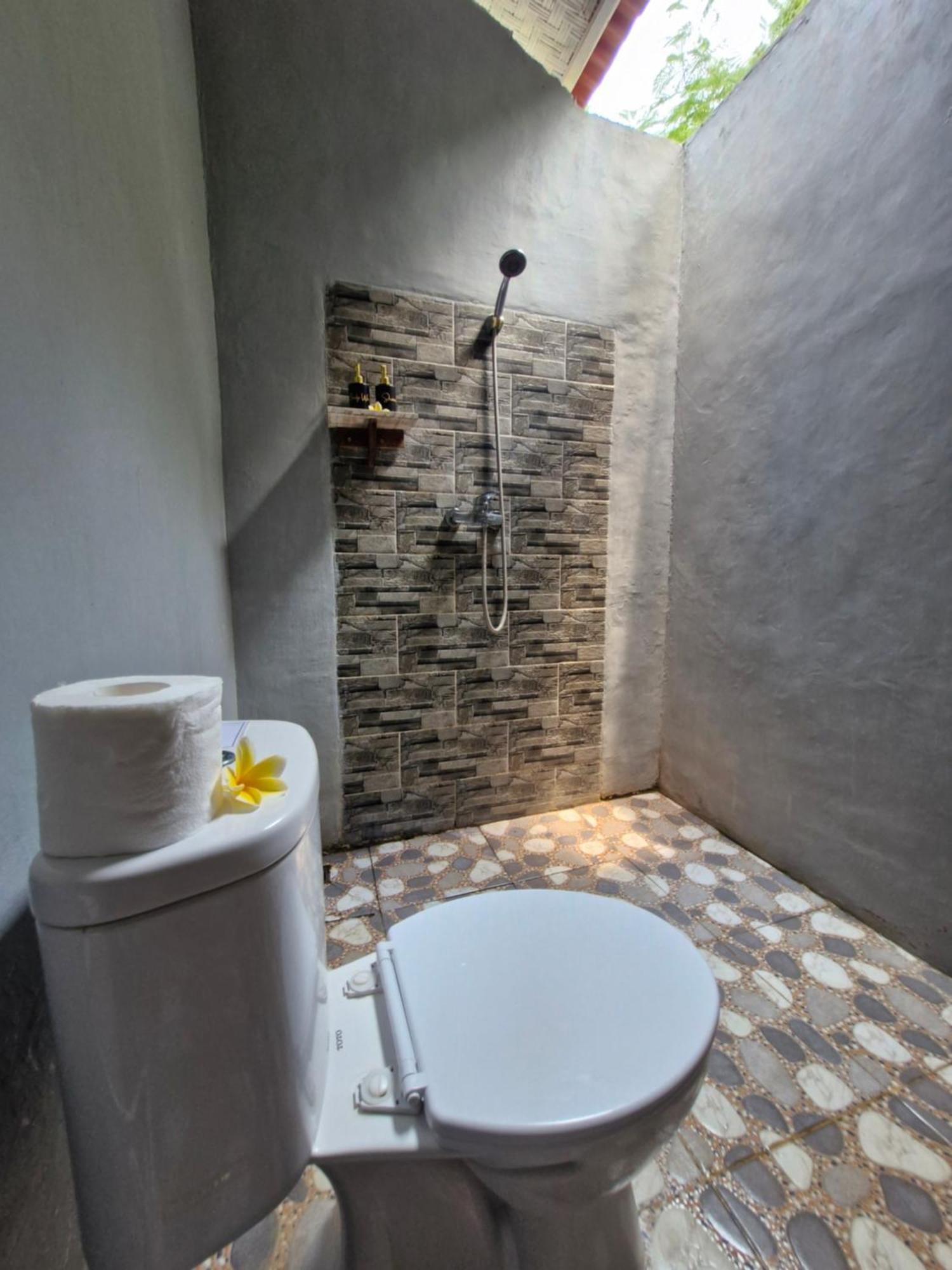 The Layar Homestay Batununggul 외부 사진